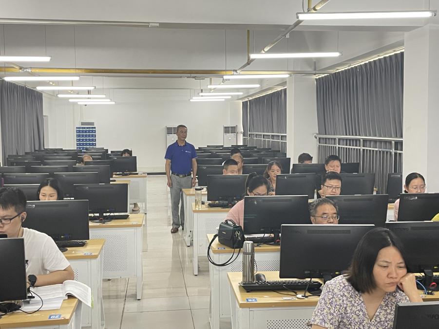 说明: E60EB562E5747C94E494B32EF4FEA0DA